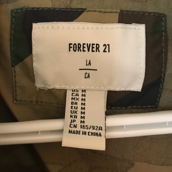 Camo Windbreaker Jacket - Picture 5 of 5